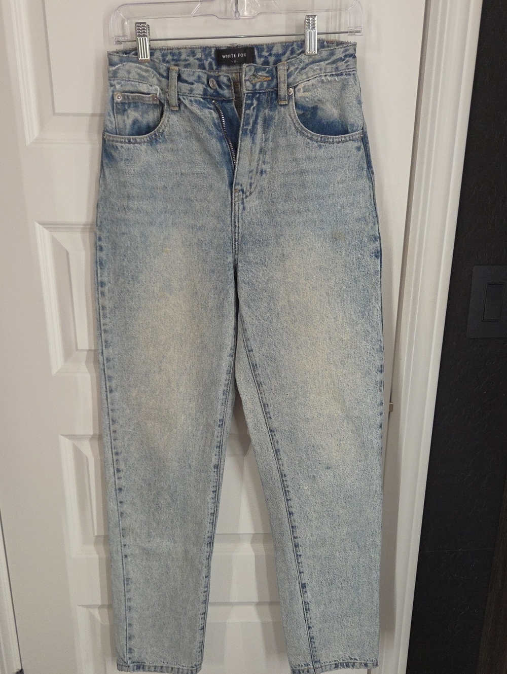 White fox Light Wash High-Rise Women’s Jeans - Light Blue Size Small